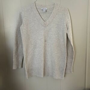 Athleta Cream Merino Wool V-Neck Sweater Size Small
